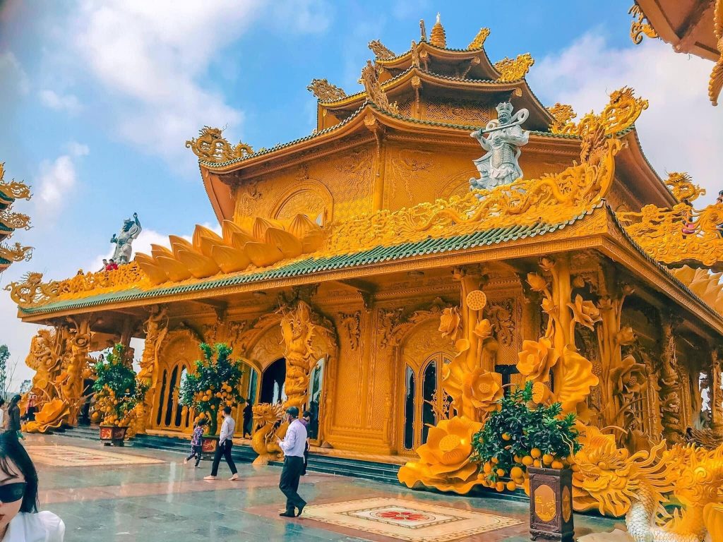 chua-phuc-lam-hung-yen-chua-dat-vang